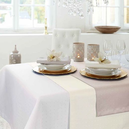 Picture of Damask Table Linen Petito