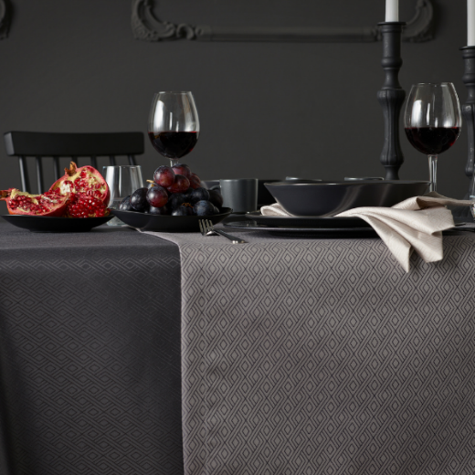Picture of Damask Table Linen Riga