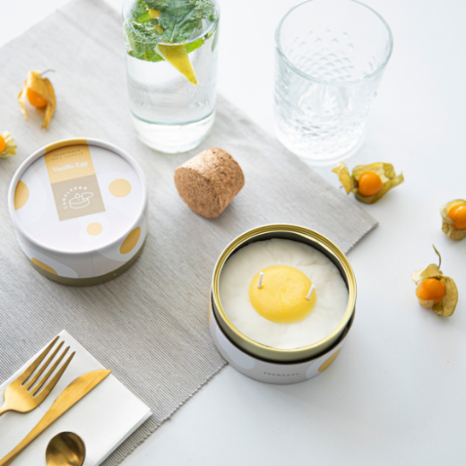 Kvepianti žvake „Candle Can“  Vanilla Egg paveikslėlis