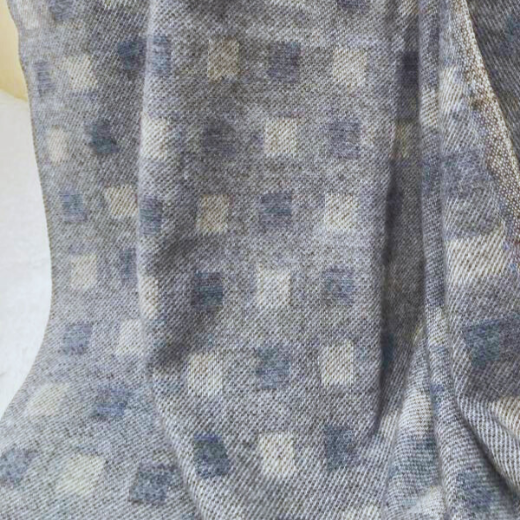 Picture of CLASSIC KIDS MERINO WOOL PLAID, checkered